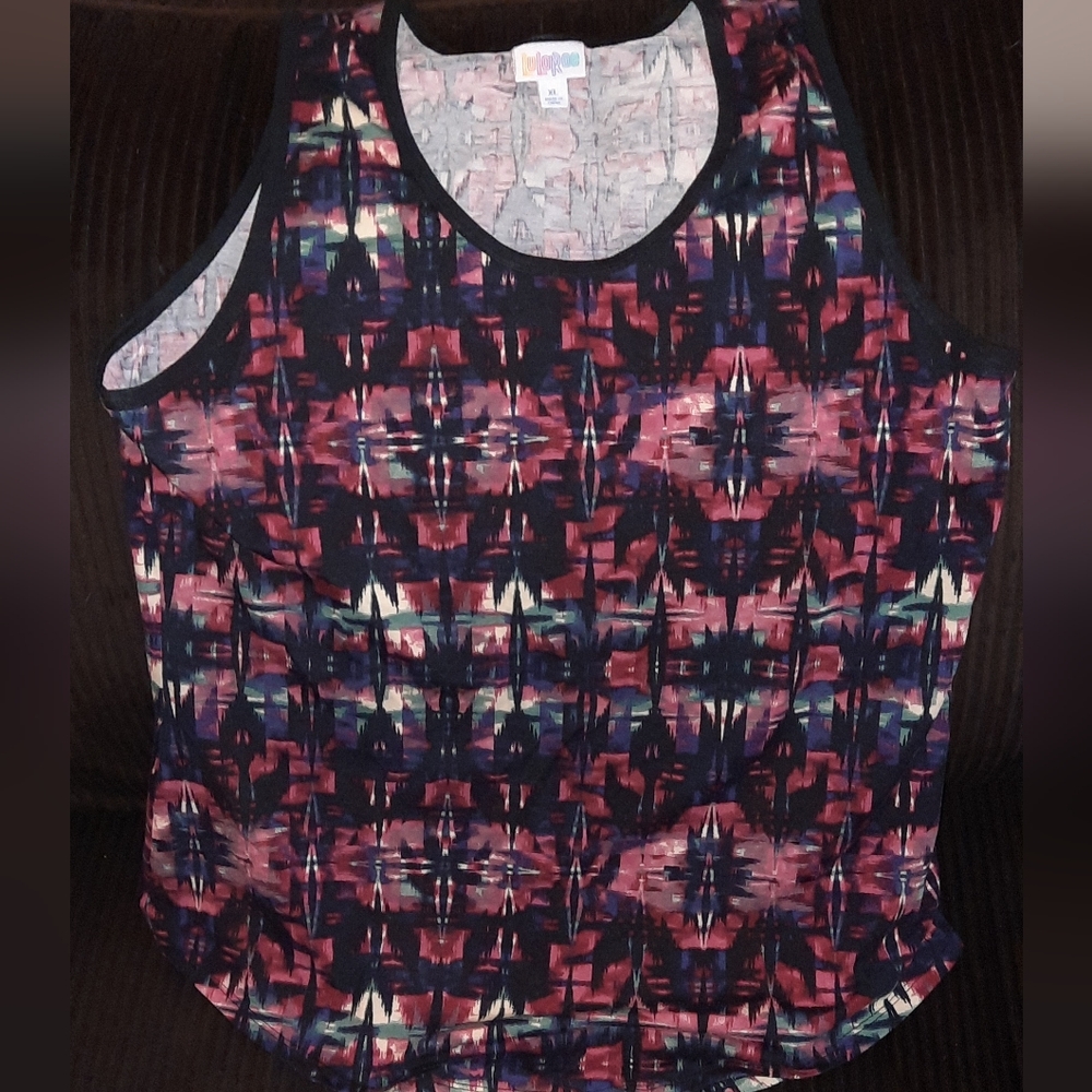 LuLaRoe Women's Tank Top with Red and Black Geometric Pattern